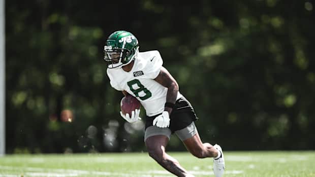 Jets rookie wide receiver Elijah Moore